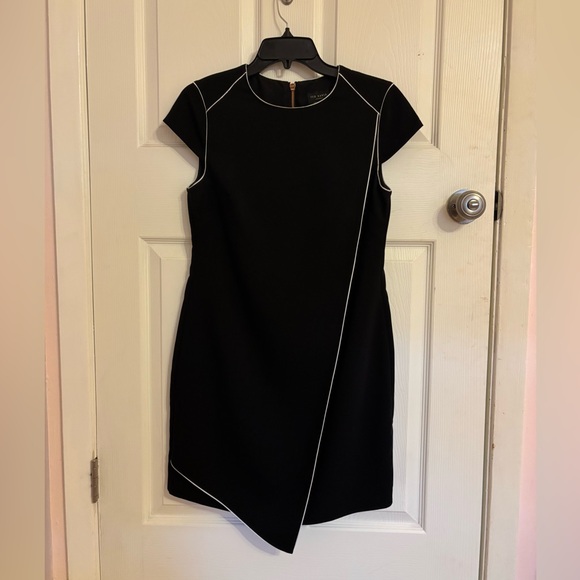Ted Baker: Artiro Asymmetrical Shift Dress in Black size 1 - Picture 1 of 11
